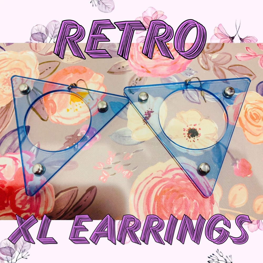 RETRO XL TRIANGLE EARRINGS